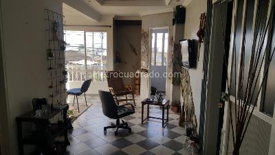 Casa de 5 alcobas en venta en Manantiales, Armenia, 220 m² · foto 13 de 16