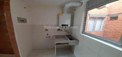 Apartamento de 3 alcobas en venta en Campohermoso, Manizales, 62 m² · foto 10 de 16