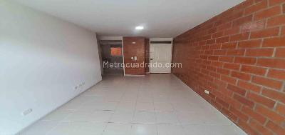 Apartamento de 3 alcobas en venta en Campohermoso, Manizales, 62 m² · foto 2 de 16