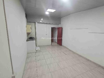 Casa de 5 alcobas en venta en Popular, Armenia, 450 m² · foto 3 de 20