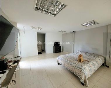 Apartamento en venta en Avenida 30 De Agosto, Pereira · foto 13 de 20