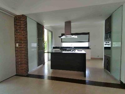 Casa de 5 alcobas en venta en Cerritos, Pereira, 400 m² · foto 5 de 20