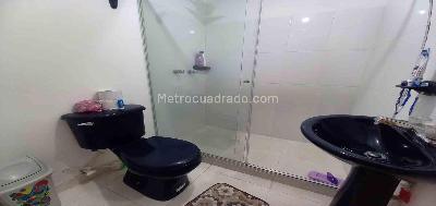 Casa de 5 alcobas en venta en Santos, Manizales, 160 m² · foto 2 de 20
