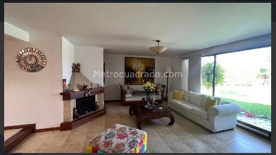 Casa de 3 alcobas en venta en Cerritos, Pereira, 430 m² · foto 5 de 20