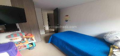 Apartamento de 3 alcobas en venta en La Arboleda, Manizales, 90 m² · foto 2 de 20
