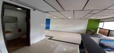 Apartamento de 3 alcobas en venta en La Arboleda, Manizales, 90 m² · foto 3 de 20