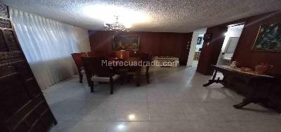 Casa en venta en Leonora, Manizales · foto 3 de 20