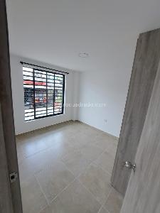 Casa de 5 alcobas en venta en Alameda, Armenia, 242 m² · foto 5 de 15