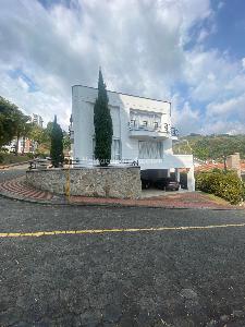 Casa en venta en El Trebol, Manizales · foto 10 de 19