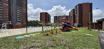 Apartamento de 2 alcobas en venta en Avenida Las Americas, Pereira, 65 m² · foto 2 de 19