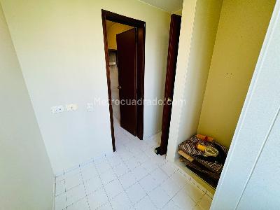Apartamento de 3 alcobas en venta en Los Alpes, Pereira, 133 m² · foto 5 de 17