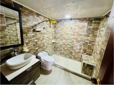 Apartamento de 3 alcobas en venta en Los Alpes, Pereira, 133 m² · foto 10 de 17