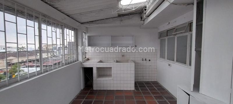 Local Comercial en Arriendo, Versalles, Manizales - Więcej