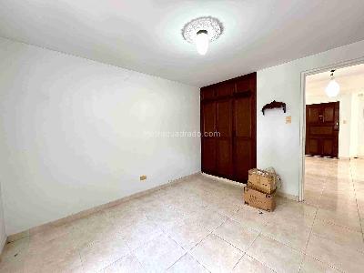 Apartamento en venta en Pinares, Pereira · foto 4 de 8