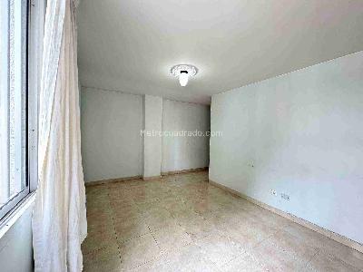 Apartamento en venta en Pinares, Pereira · foto 5 de 8