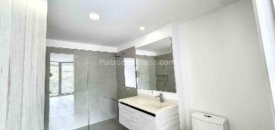 Apartamento en venta en Pinares, Pereira · foto 4 de 19