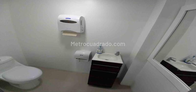 Oficina en Arriendo, Centro, Manizales - Mehr