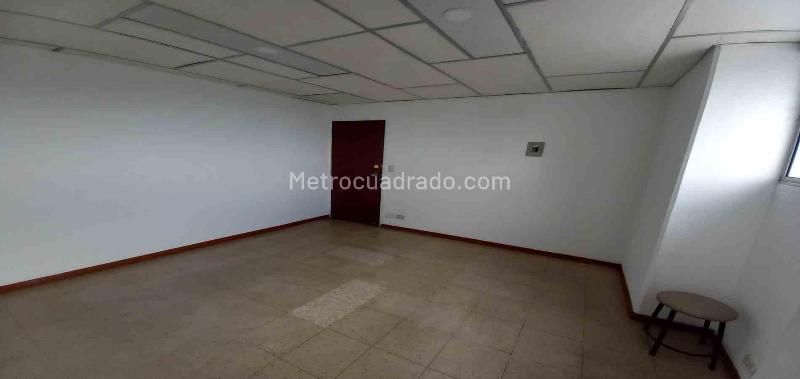 Oficina en Arriendo, Centro, Manizales - Más