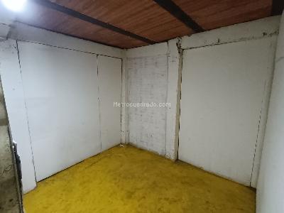 Casa de 5 alcobas en venta en Montevideo, Armenia, 107 m² · foto 4 de 20