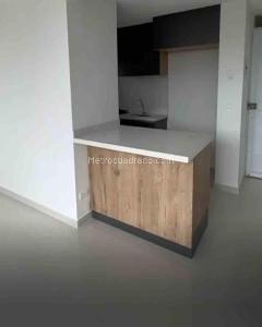 Apartamento de 2 alcobas en venta en Poblado I, Pereira, 48 m² · foto 3 de 11