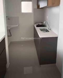 Apartamento de 2 alcobas en venta en Poblado I, Pereira, 48 m² · foto 6 de 11