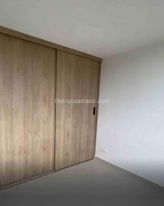 Apartamento de 2 alcobas en venta en Poblado I, Pereira, 48 m² · foto 9 de 11
