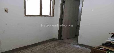 Casa de 5 alcobas en venta en Av Bolivar, Armenia, 422 m² · foto 11 de 20