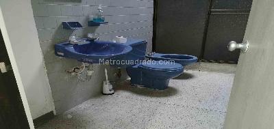 Casa de 5 alcobas en venta en Av Bolivar, Armenia, 422 m² · foto 12 de 20