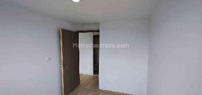 Apartamento de 2 alcobas en venta en Panamericana, Manizales, 53 m² · foto 5 de 19