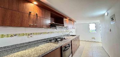 Apartamento de 3 alcobas en venta en Belmonte Bajo, Pereira, 85 m² · foto 8 de 18