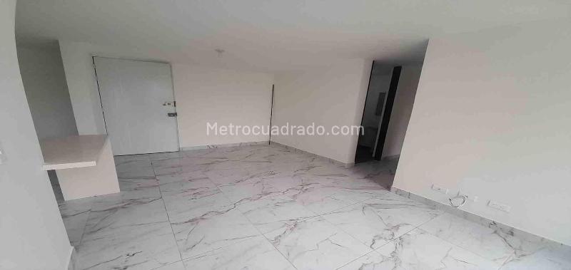 Piso – Manizales, La Macarena - Más