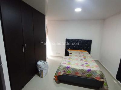 Casa en venta en Comuna Poblado/Portal De San Jacinto, Pereira · foto 2 de 20