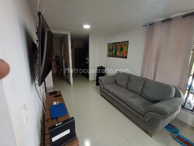 Casa en venta en Comuna Poblado/Portal De San Jacinto, Pereira · foto 5 de 20