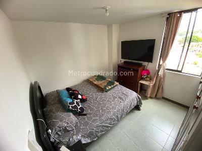 Apartamento de 3 alcobas en venta en Belmonte Bajo, Pereira, 70 m² · foto 14 de 18