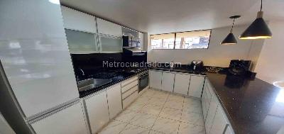 Apartamento de 3 alcobas en venta en Palermo, Manizales, 110 m² · foto 8 de 20