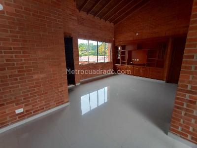 Casa de 5 alcobas en venta en Via Cerritos, Pereira, 300 m² · foto 10 de 19