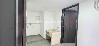 Apartamento de 3 alcobas en venta en Pinares, Pereira, 137 m² · foto 17 de 20