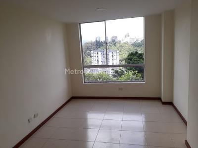 Apartamento en venta en La Carola, Manizales · foto 2 de 19
