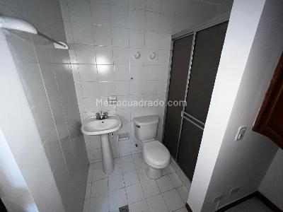 Casa de 4 alcobas en venta en Los Alpes, Pereira, 161 m² · foto 19 de 20