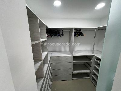 Casa de 4 alcobas en venta en Pinares, Pereira, 260 m² · foto 16 de 20