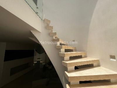 Casa de 4 alcobas en venta en Pinares, Pereira, 260 m² · foto 19 de 20