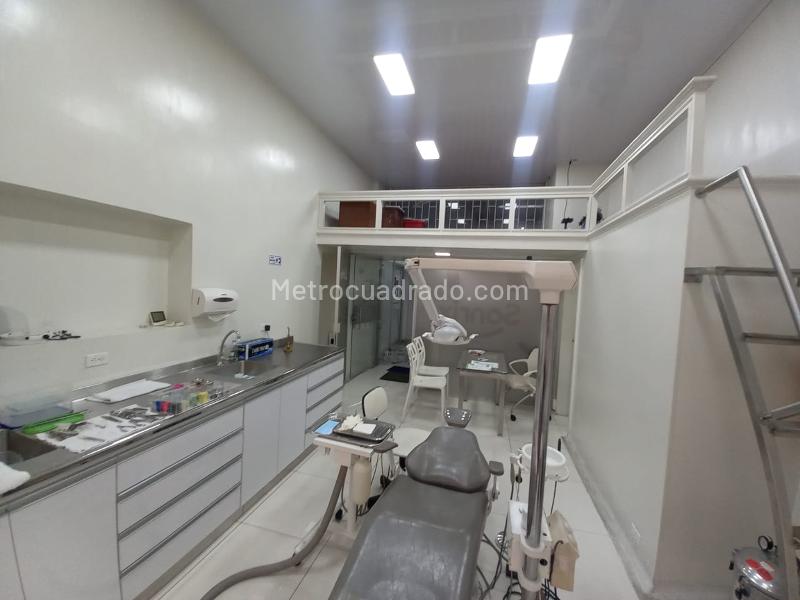 Consultorio en Venta, Centro, Manizales - Más