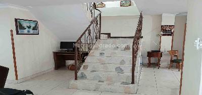 Casa de 5 alcobas en venta en Modelo, Armenia, 610 m² · foto 13 de 20