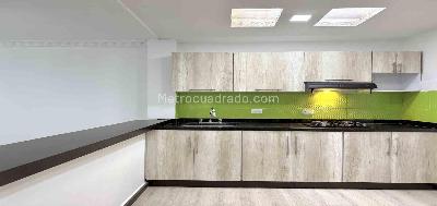 Apartamento de 4 alcobas en venta en Central, Pereira, 180 m² · foto 2 de 20