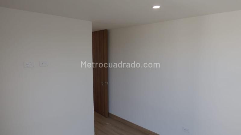 Apartamento en Venta, Avenida Alberto Mendoza, Manizales - Więcej