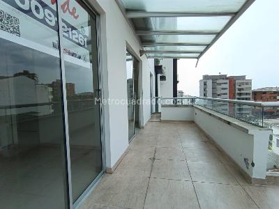 Apartamento de 2 alcobas en venta en Palermo, Manizales, 76 m² · foto 2 de 20