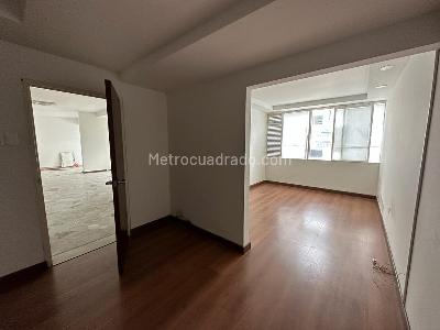 Casa de 5 alcobas en venta en Los Profesionales, Armenia, 320 m² · foto 5 de 9