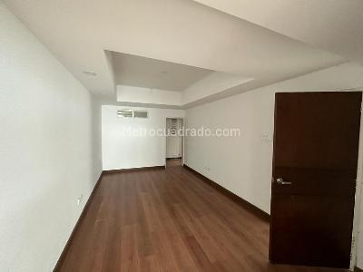 Casa de 5 alcobas en venta en Los Profesionales, Armenia, 320 m² · foto 6 de 9