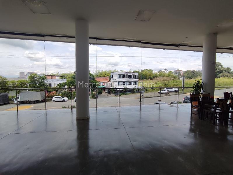 Local Comercial en Arriendo, Galicia Baja, Pereira - Vista 2