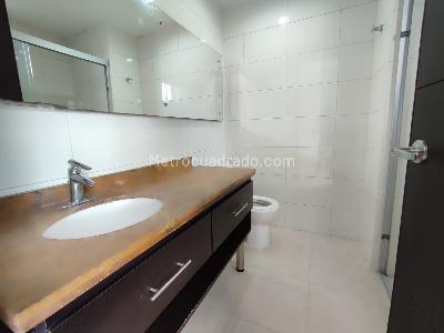 Apartamento en venta en Pinares, Pereira · foto 7 de 20